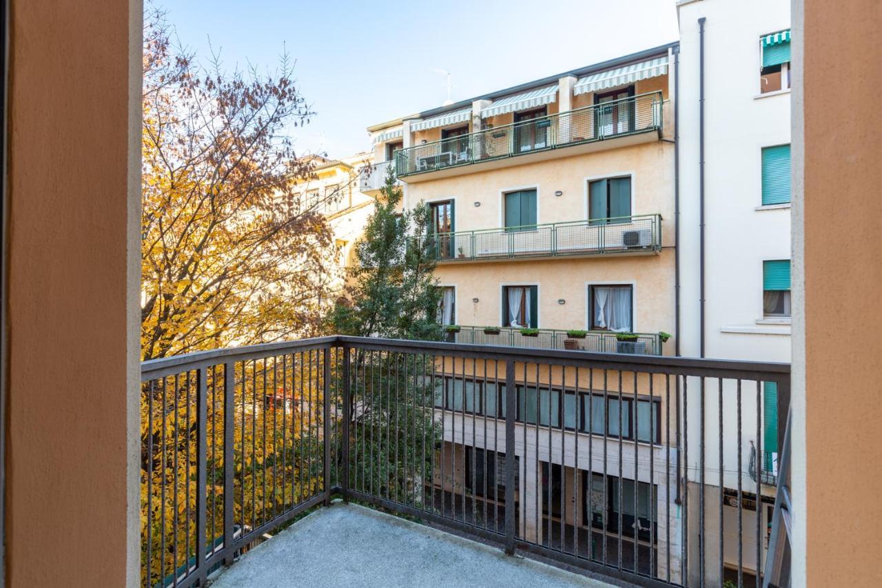 Fully Furnished Apartment-Treviso Center Экстерьер фото